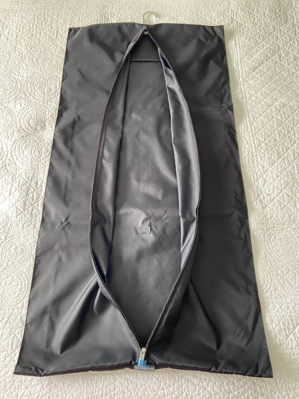 Louis Vuitton Black Garment Bag Cover With Hanger NEW - Picture 13 of 16